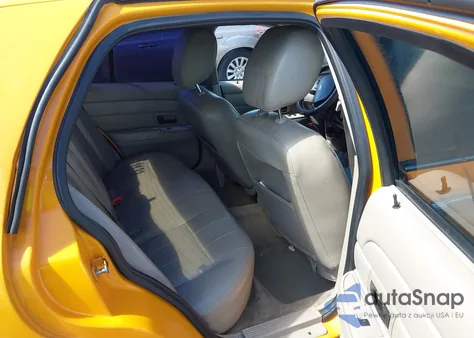 2011 Ford Crown Victoria Lx из США, поврежденный, VIN 2FABP7EV9BX174628